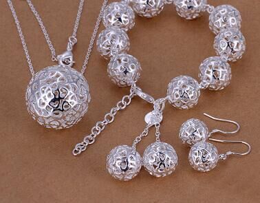 Exquisite Jewelry Silver-plated Three-dimensional Ball Pendant Jewelry - LuxeBloom