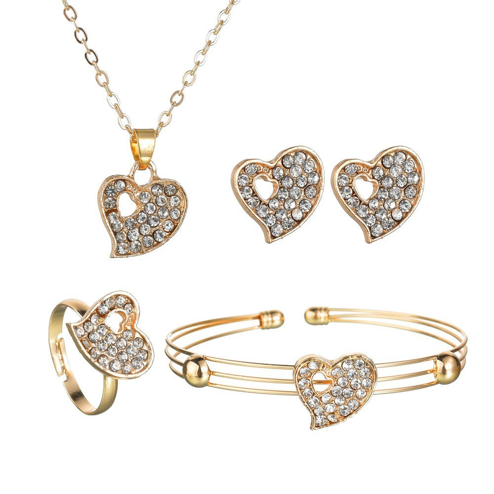 Love jewelry set - LuxeBloom