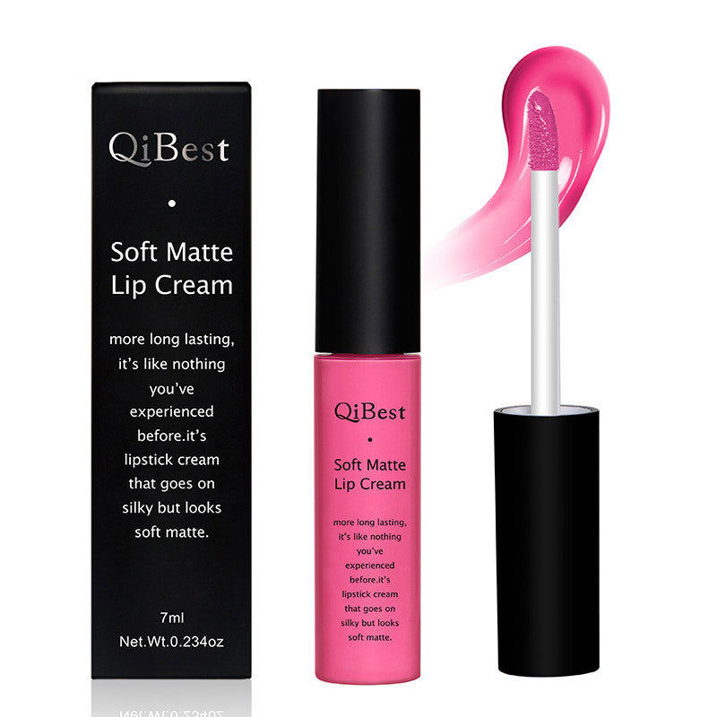 No fading lip gloss - LuxeBloom